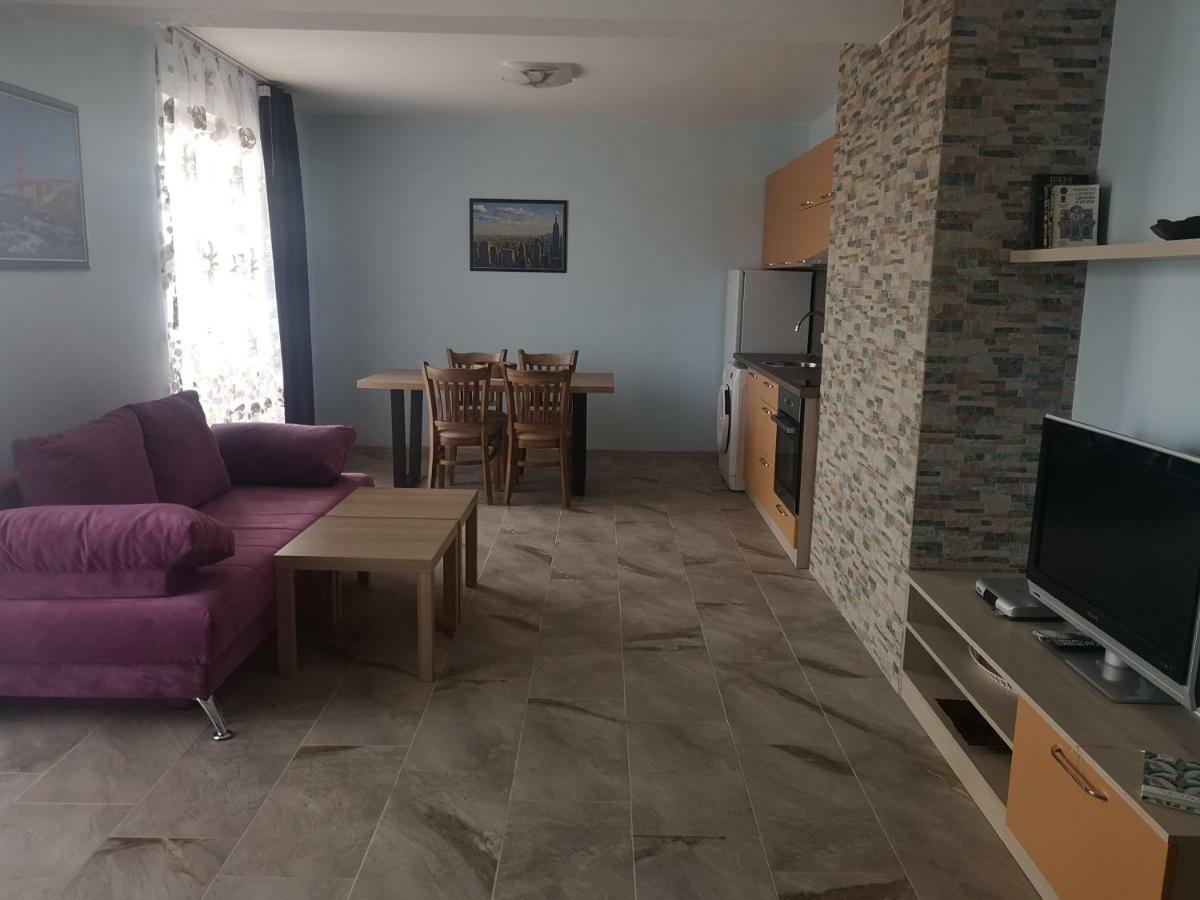 צרבו Hiora Apartments Vasiliko מראה חיצוני תמונה