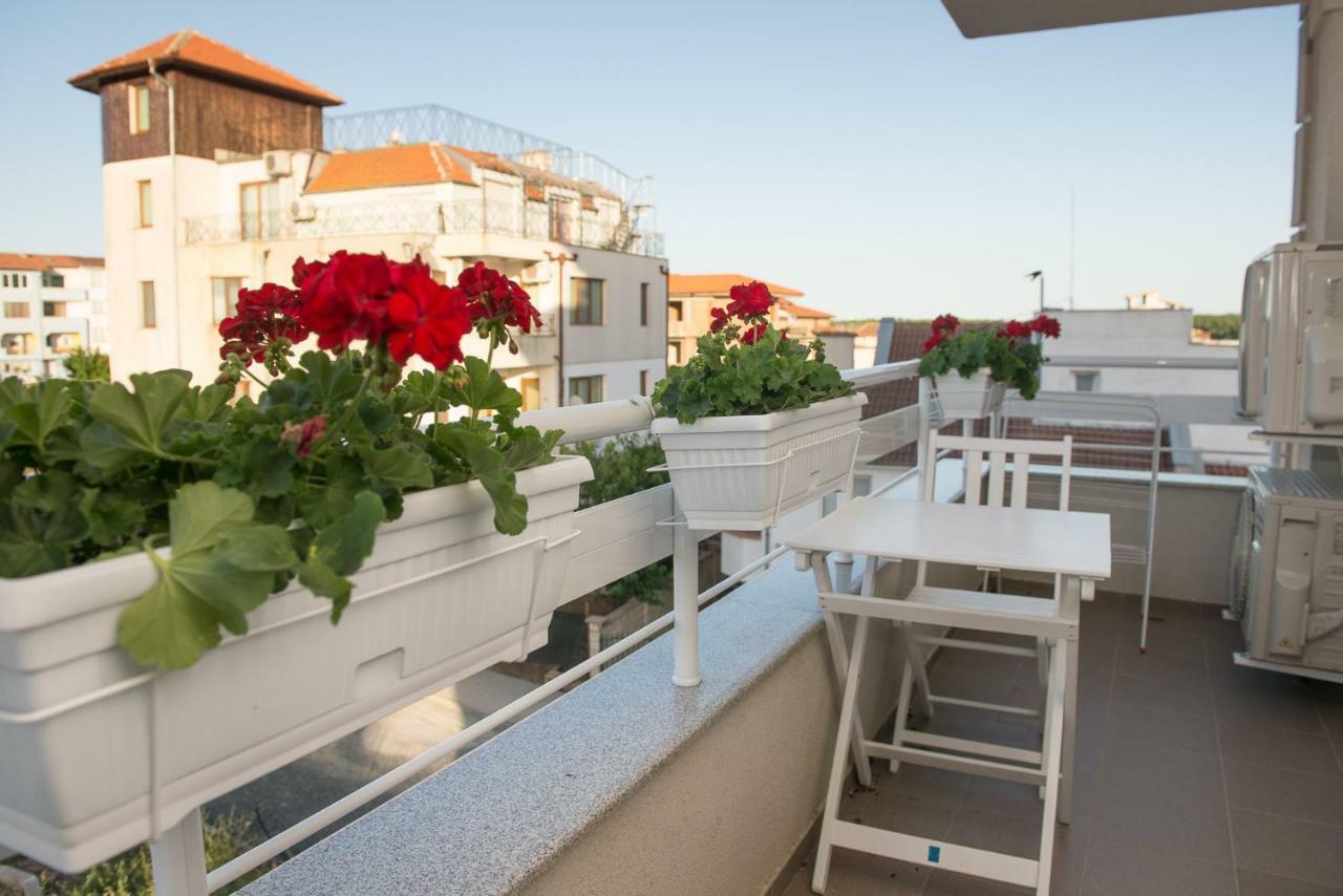 צרבו Hiora Apartments Vasiliko מראה חיצוני תמונה