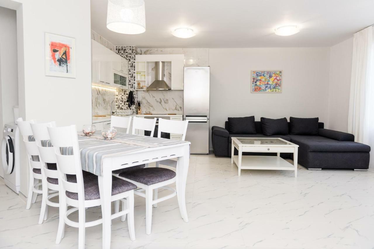 צרבו Hiora Apartments Vasiliko מראה חיצוני תמונה
