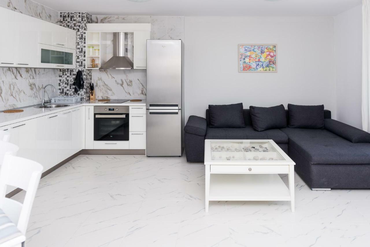 צרבו Hiora Apartments Vasiliko מראה חיצוני תמונה
