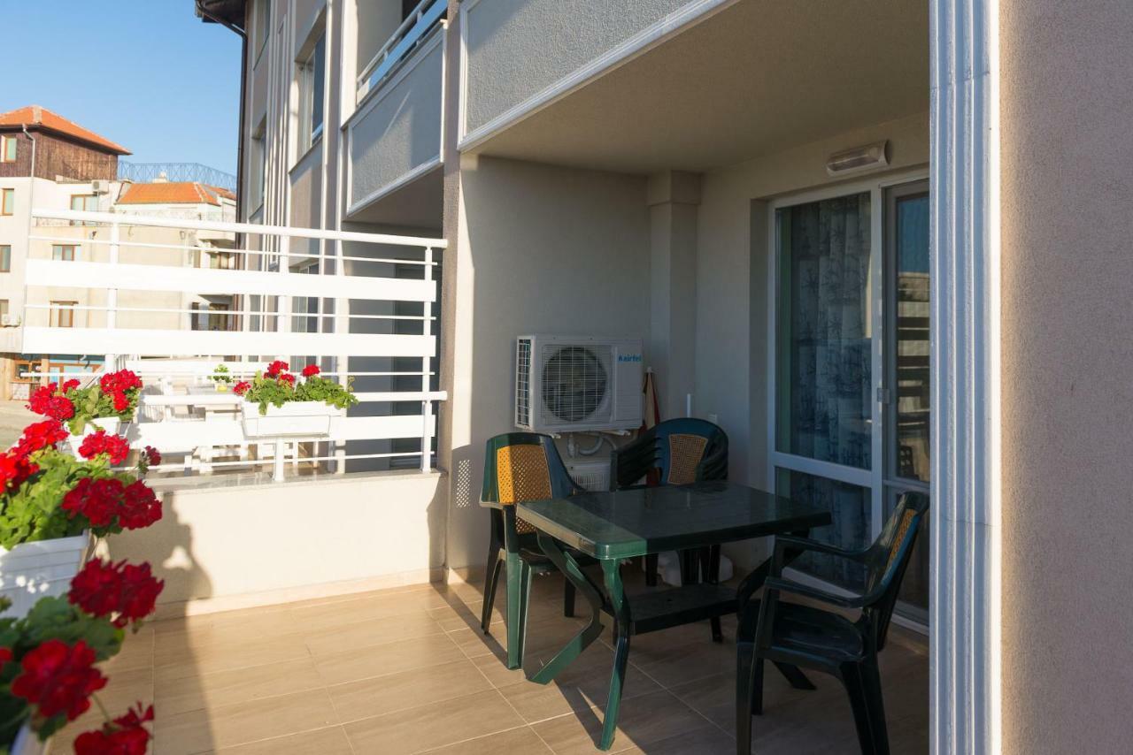 צרבו Hiora Apartments Vasiliko מראה חיצוני תמונה