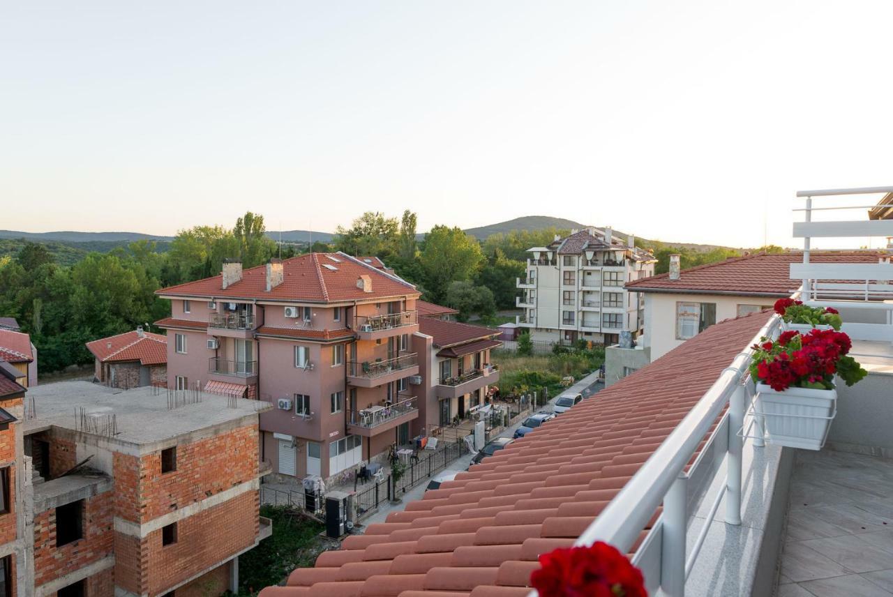 צרבו Hiora Apartments Vasiliko מראה חיצוני תמונה